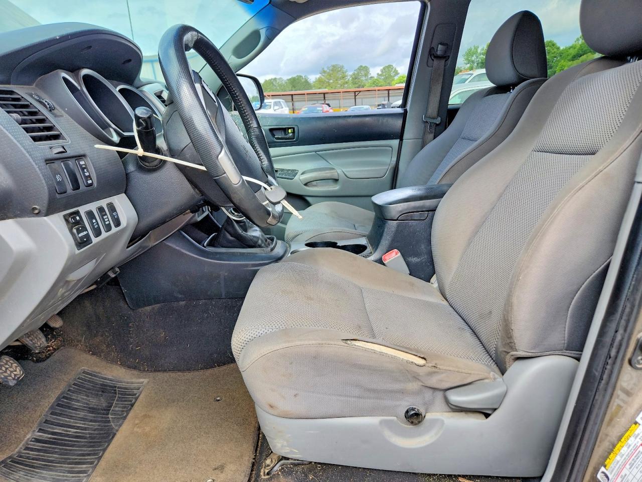 2013 Toyota Tacoma - zdjęcie 7