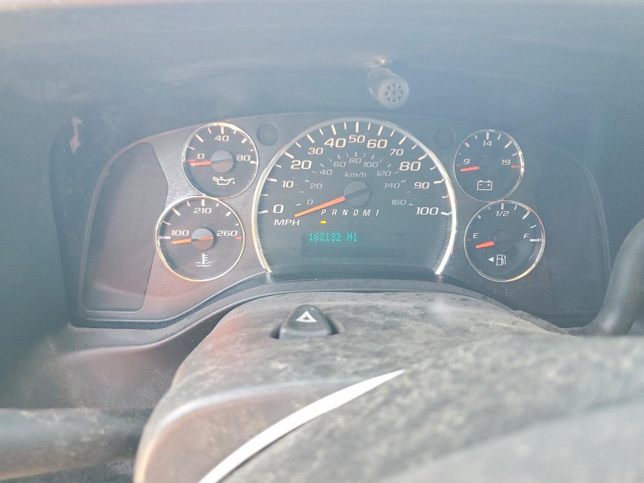2016 Chevrolet Express G2500 - zdjęcie 9