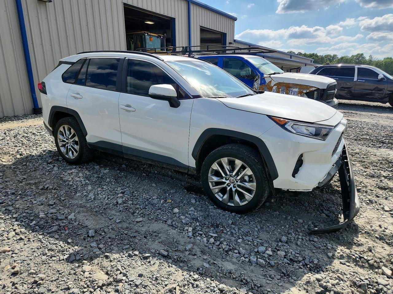2021 Toyota Rav4 Xle Premium - zdjęcie 4