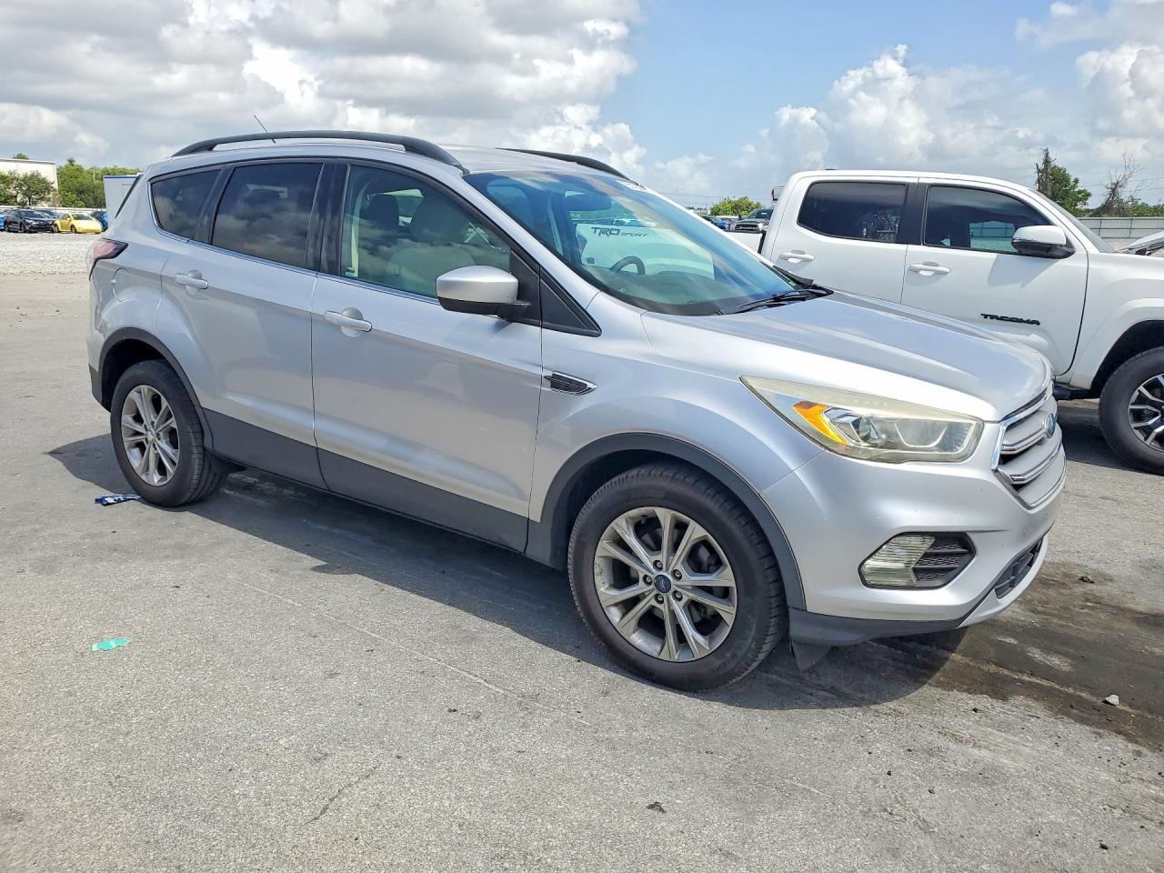 2017 Ford Escape Se - zdjęcie 4