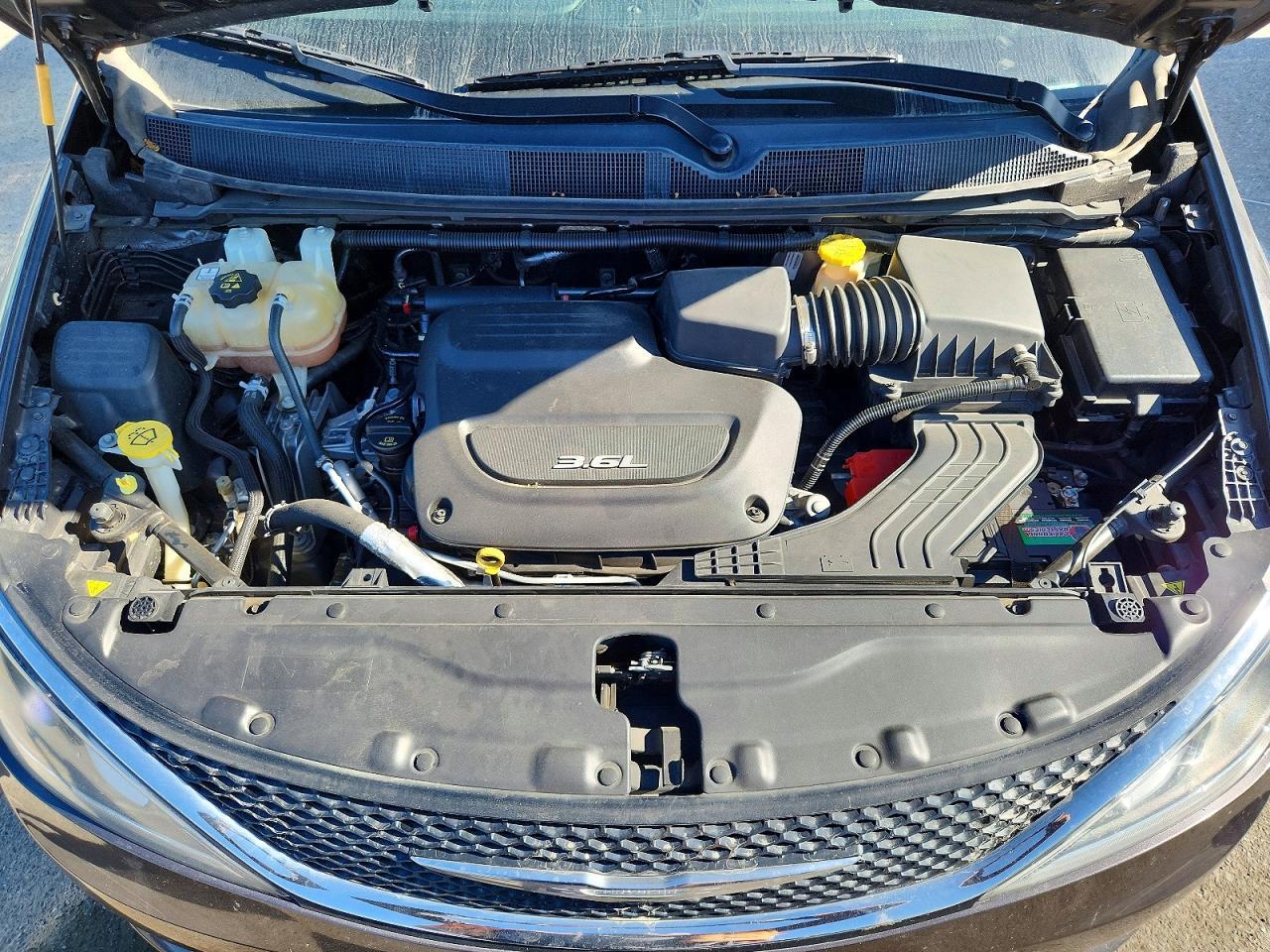 2017 Chrysler Pacifica Limited - zdjęcie 12