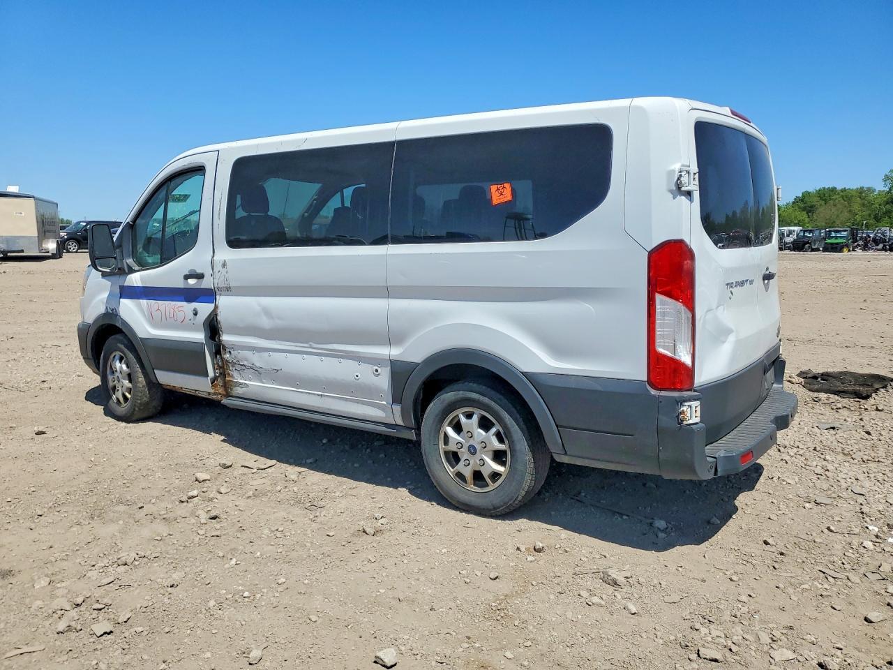 2015 Ford Transit T-150 - zdjęcie 2