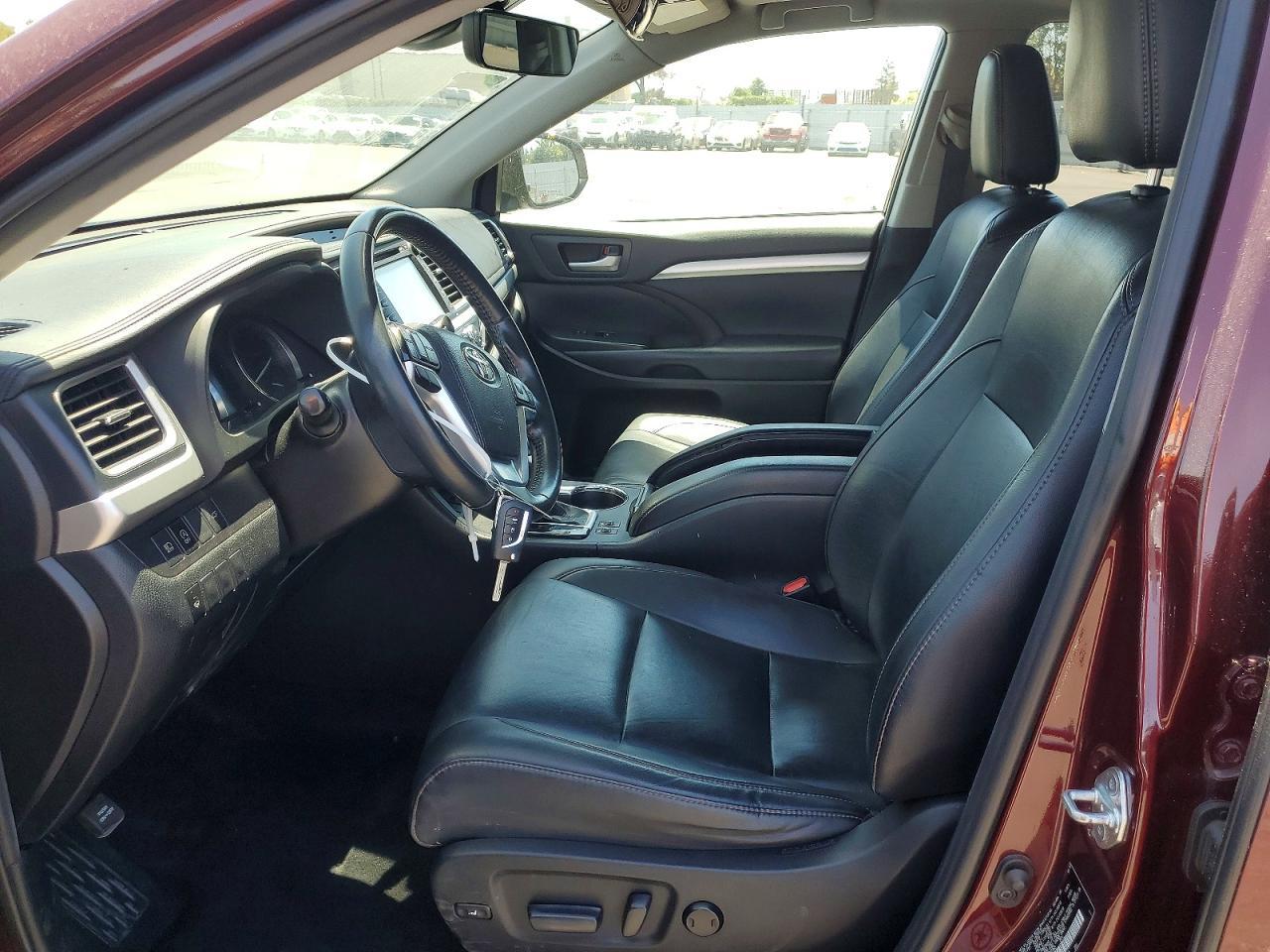 2019 Toyota Highlander Xle - zdjęcie 7