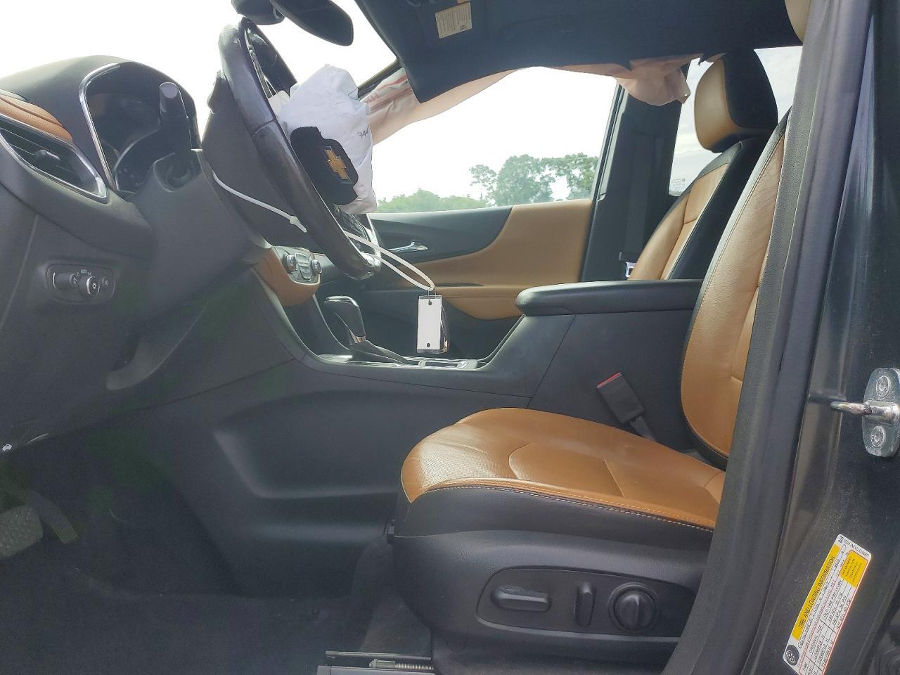 2020 Chevrolet Equinox Premier - zdjęcie 7