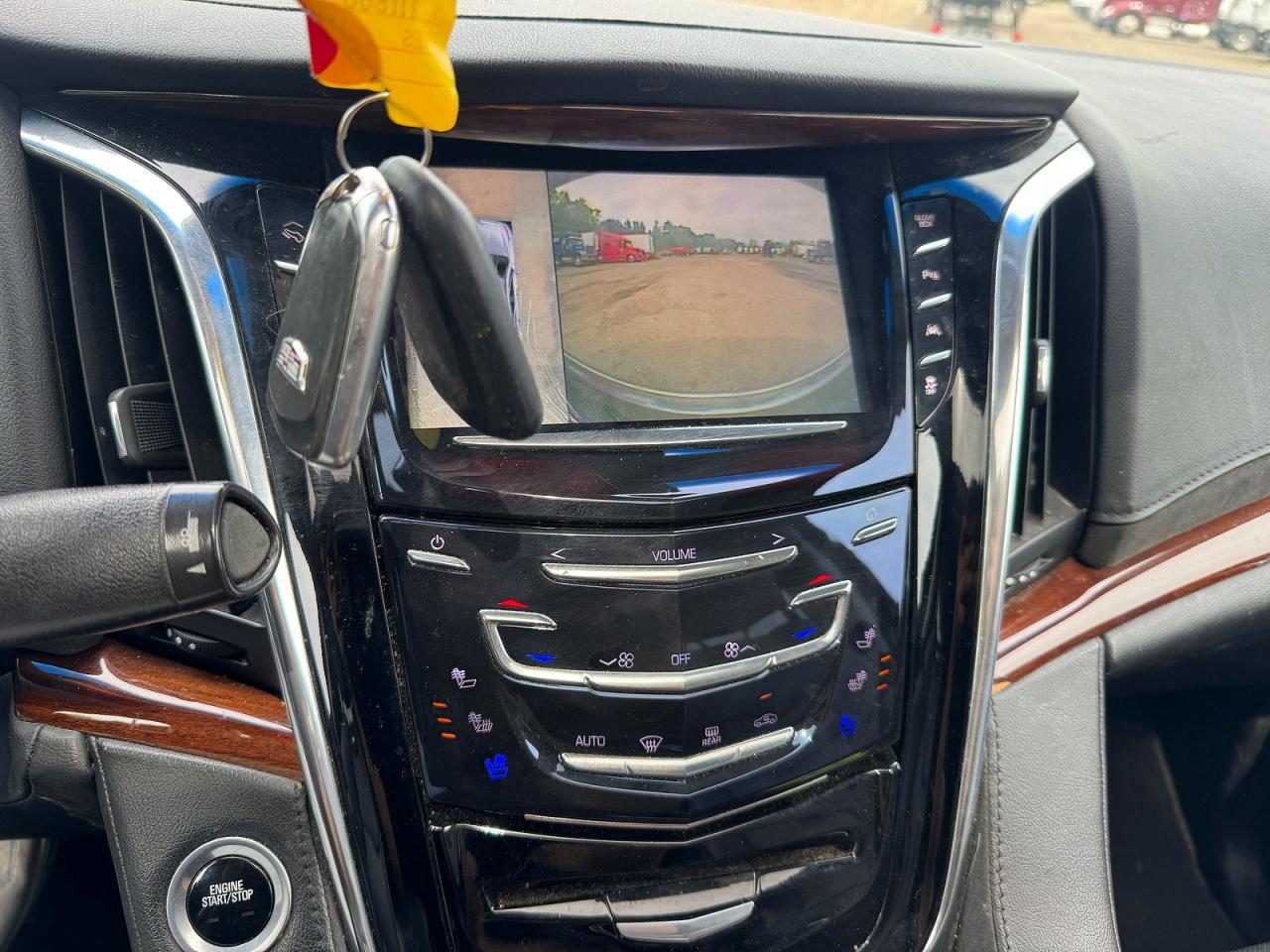 2016 Cadillac Escalade Esv Premium - zdjęcie 11