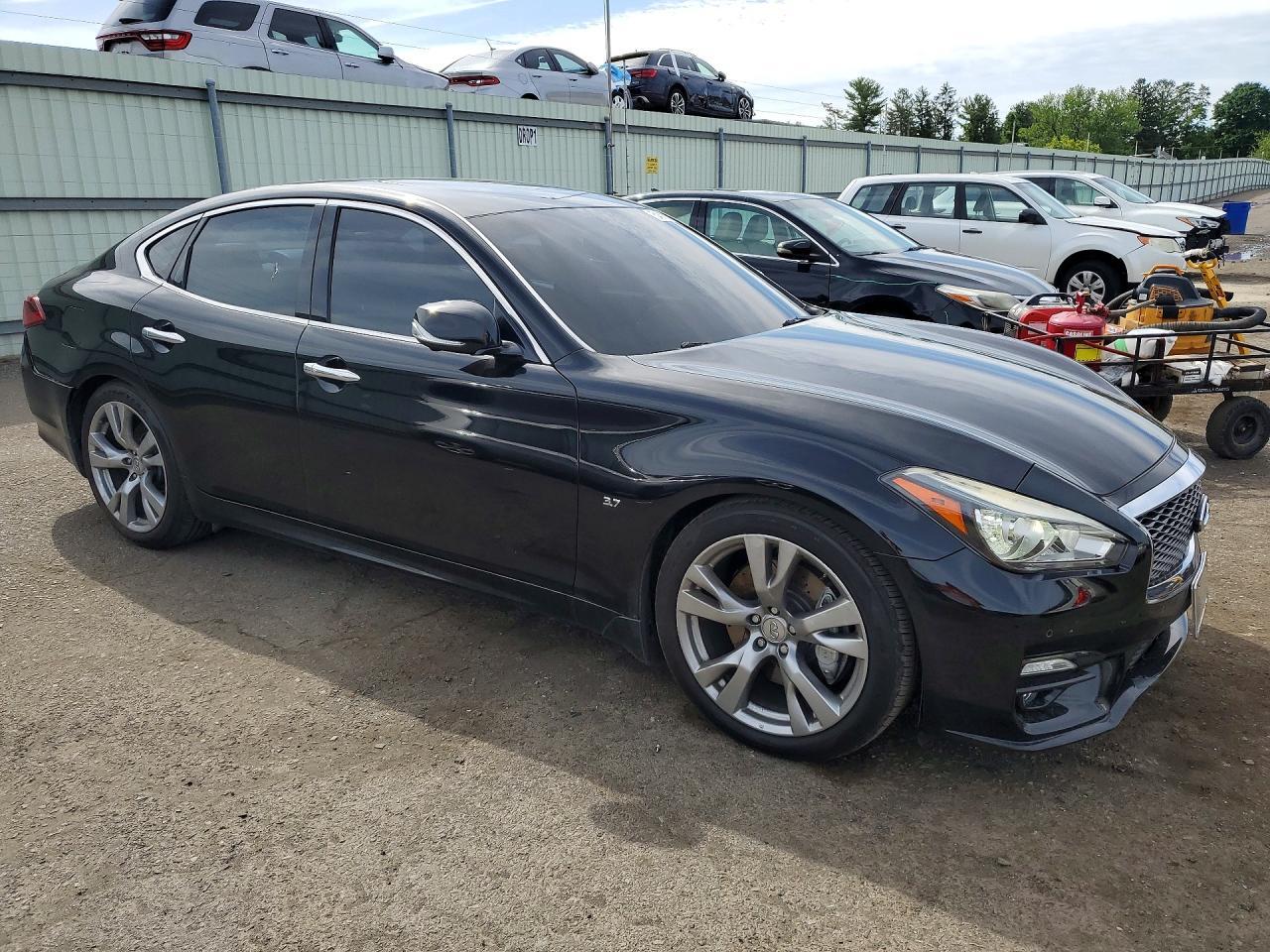 2015 Infiniti Q70 3.7 - zdjęcie 4