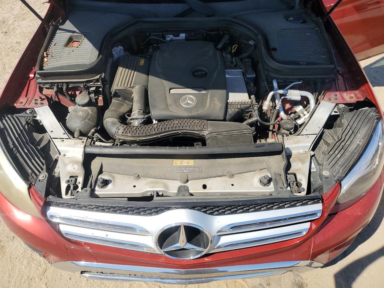2018 Mercedes-Benz Glc 300 - zdjęcie 12