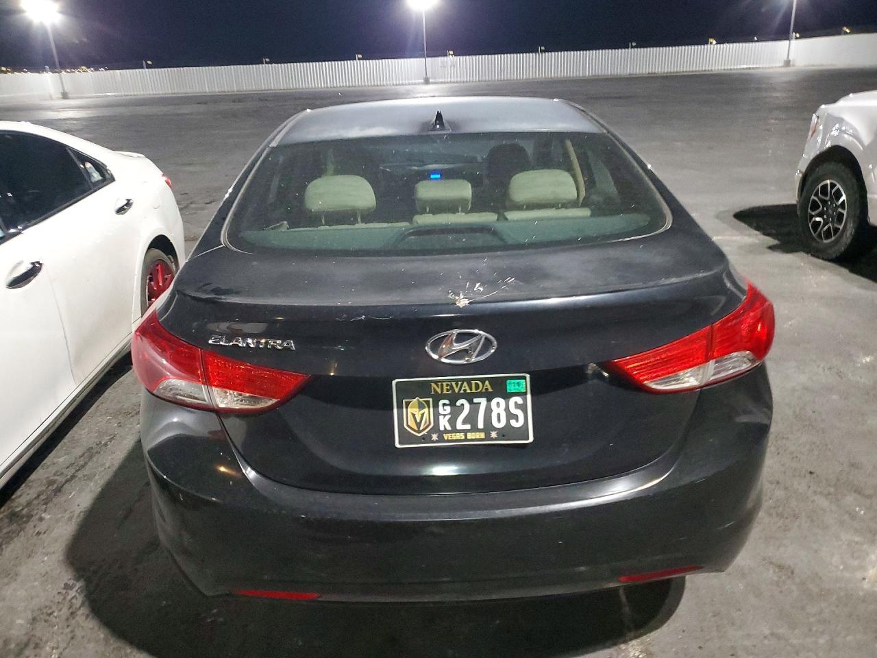 2013 Hyundai Elantra Gls - zdjęcie 6