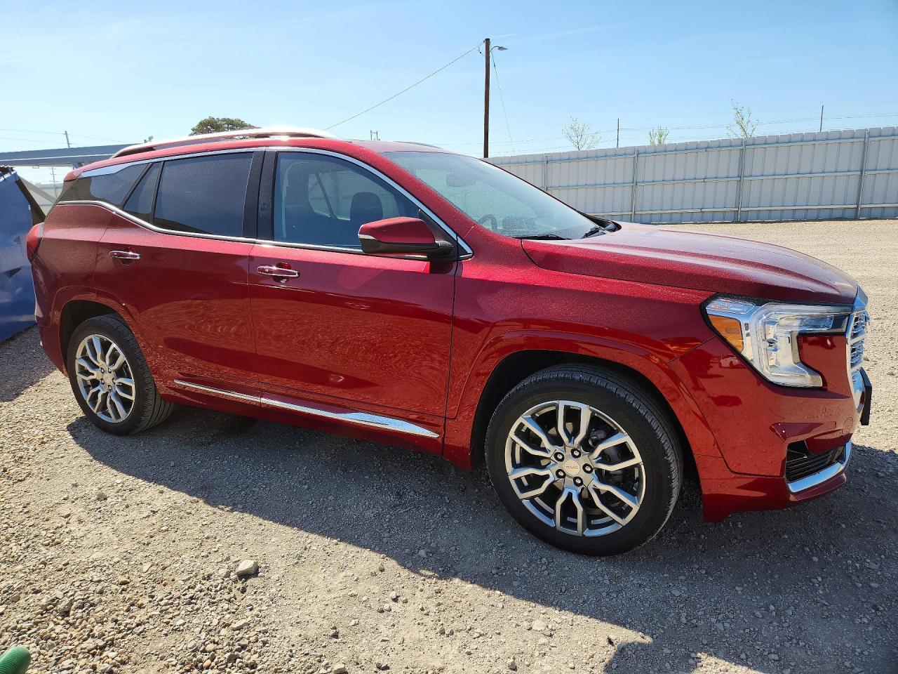 2023 GMC Terrain Denali - zdjęcie 4