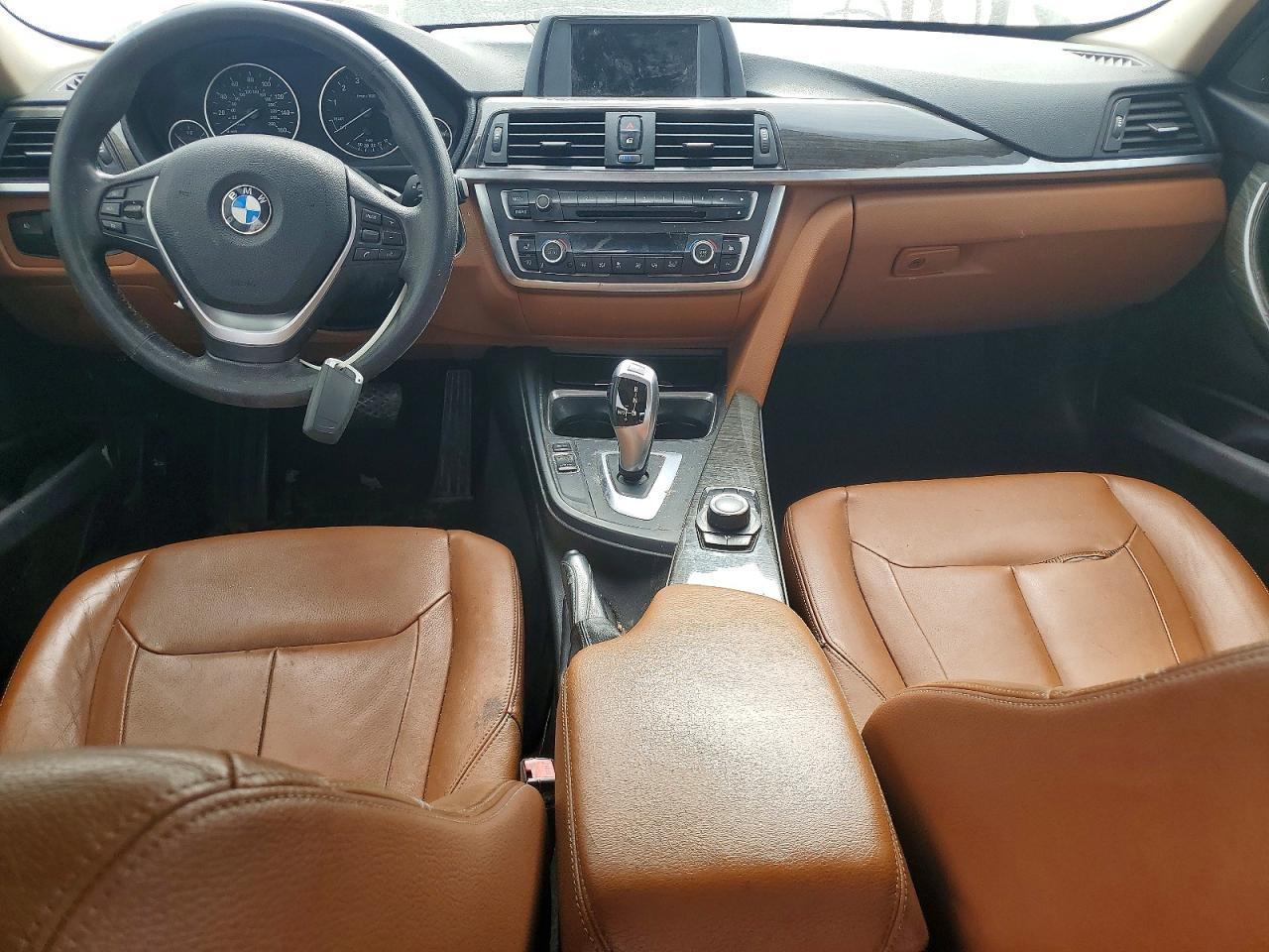 2013 BMW 328 Xi - zdjęcie 8
