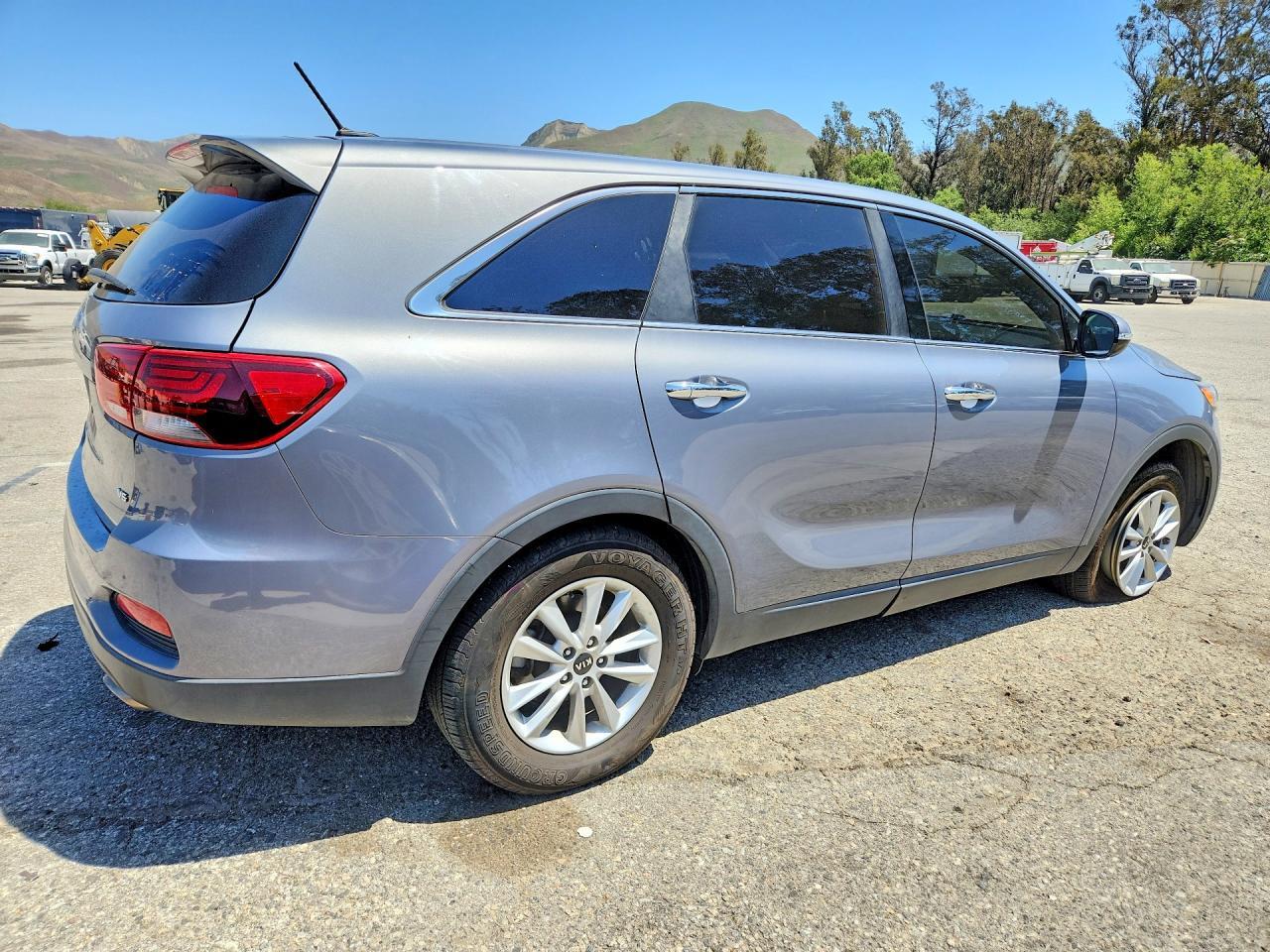 2020 Kia Sorento S - zdjęcie 3