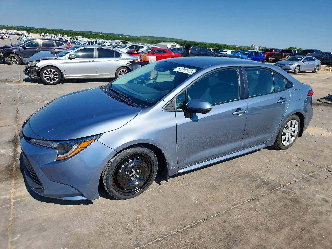 2024 Toyota Corolla Le - zdjęcie główne