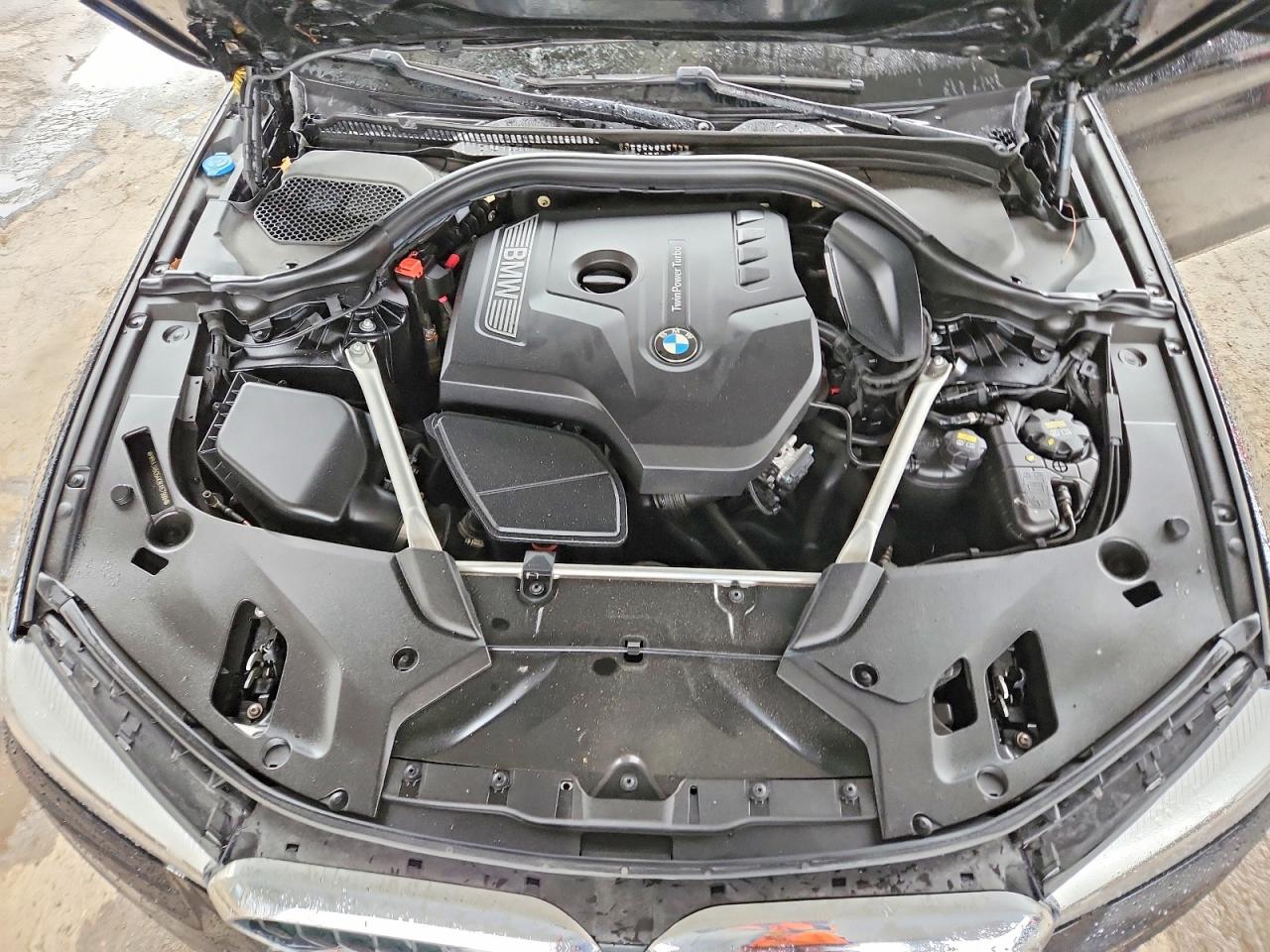 2019 BMW 530 I - zdjęcie 11