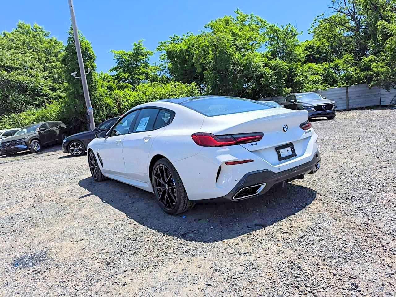 2026 BMW Seria 8 M850i - zdjęcie 2