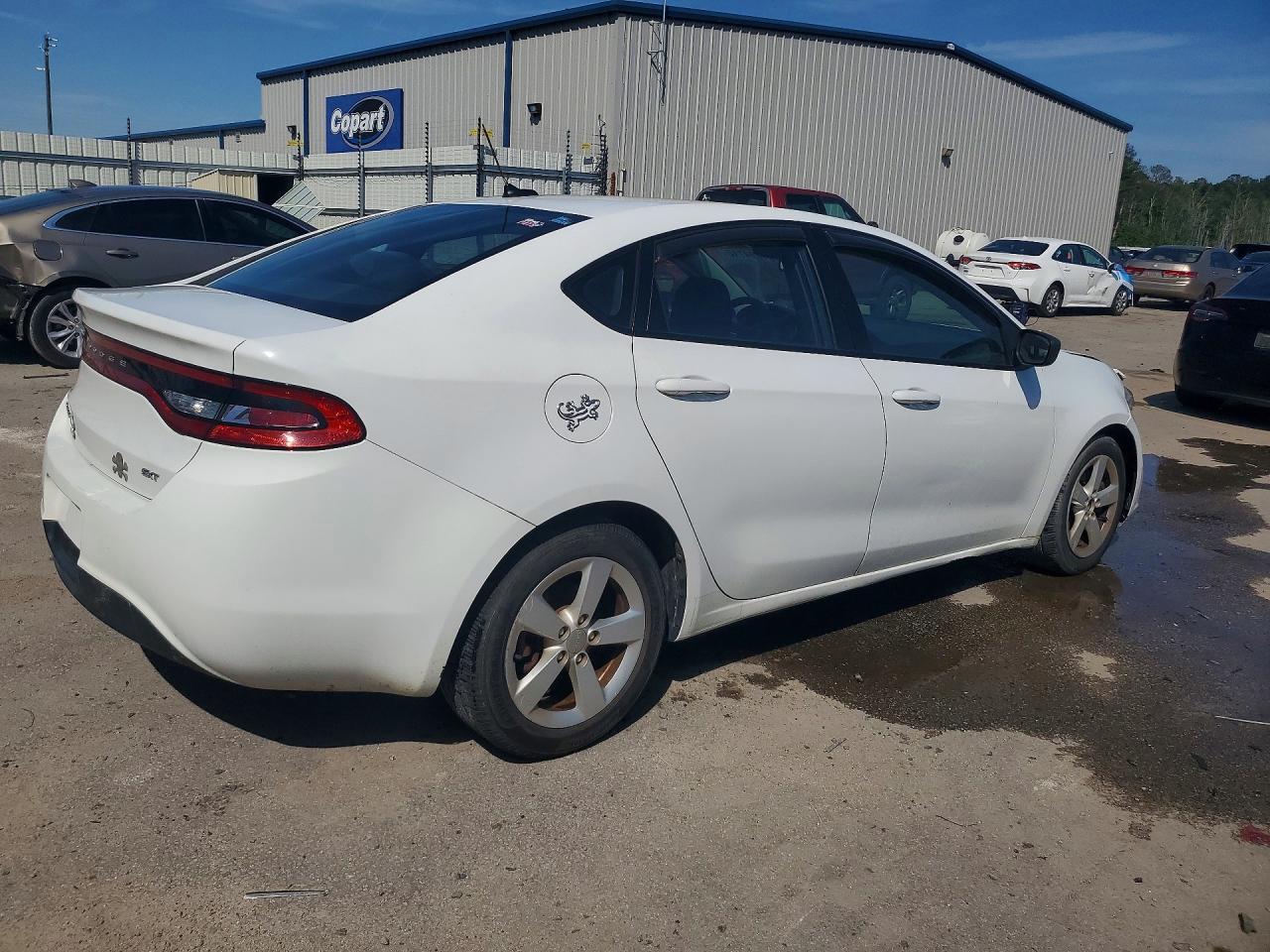 2015 Dodge Dart Sxt - zdjęcie 3
