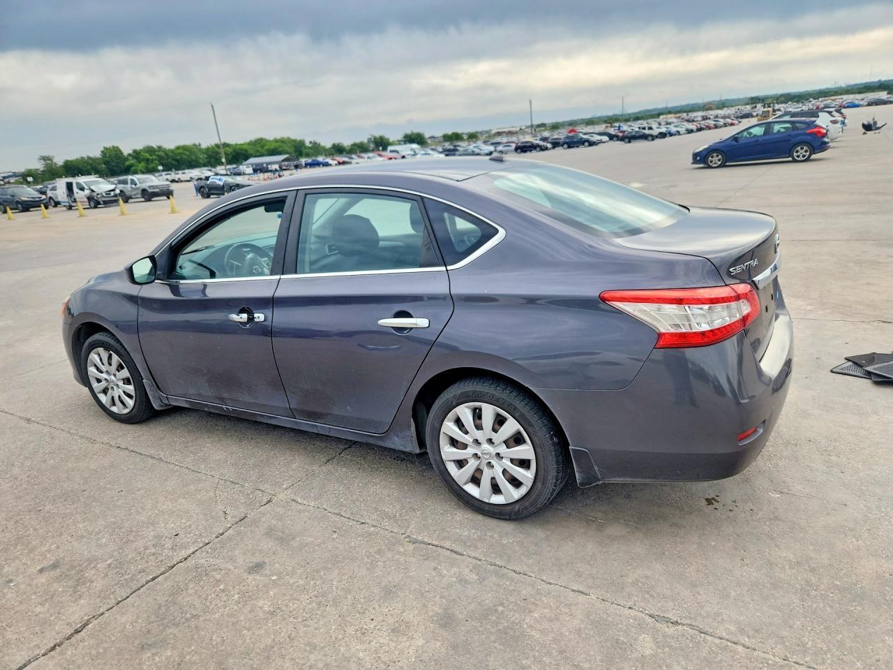 2013 Nissan Sentra Sv - zdjęcie 2