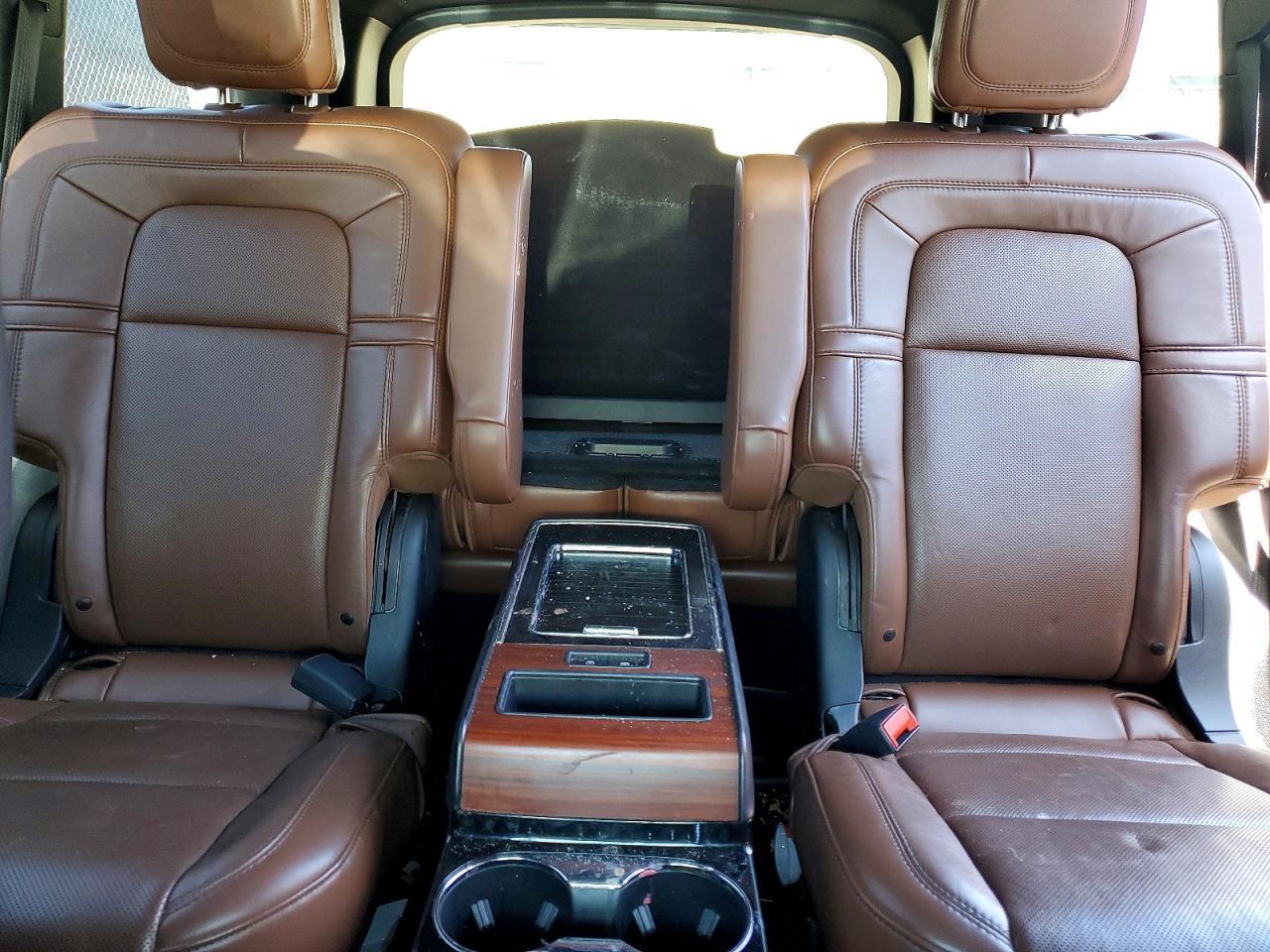 2021 Lincoln Aviator Reserve - zdjęcie 10