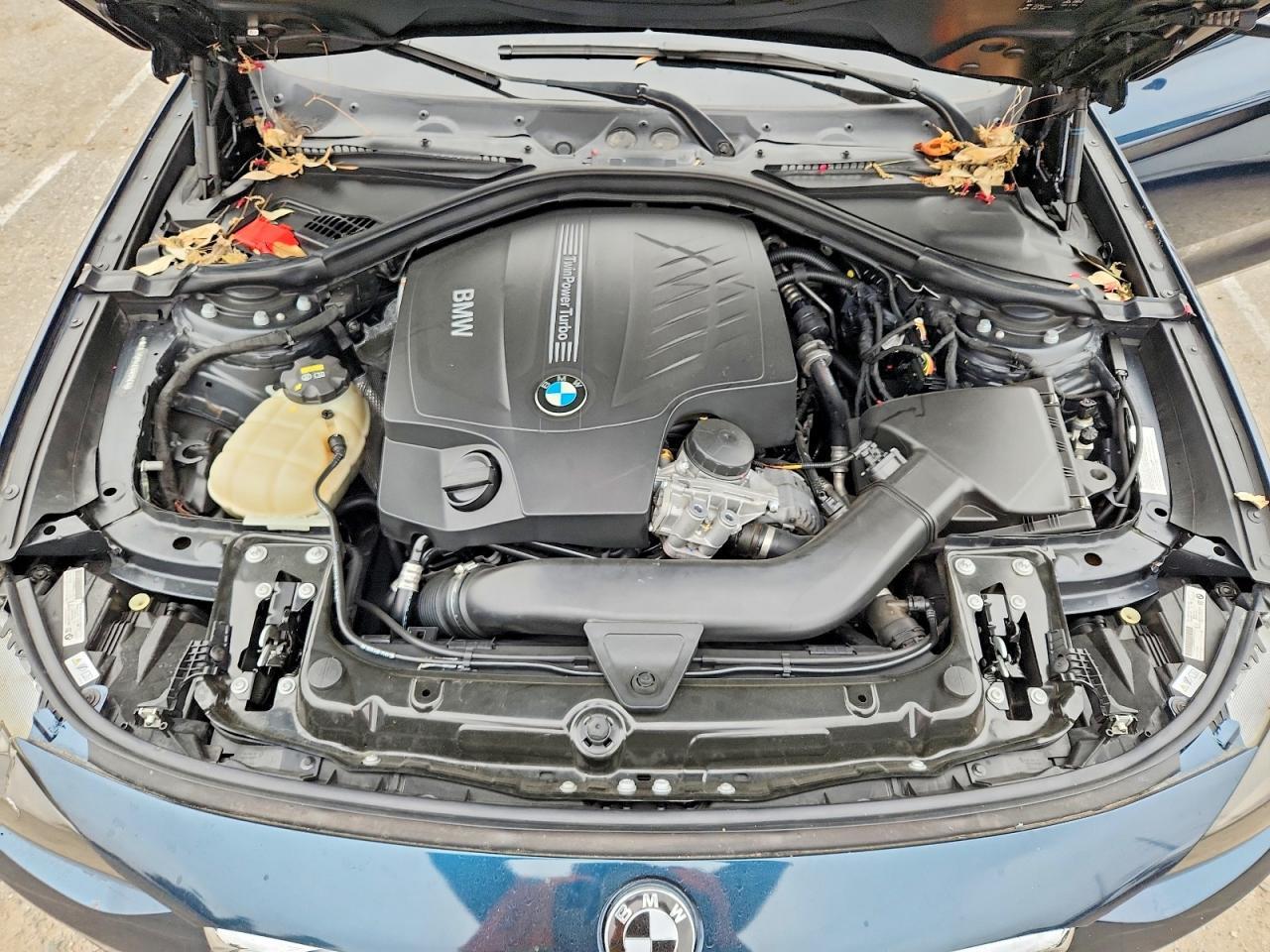 2016 BMW 335 Xigt - zdjęcie 11