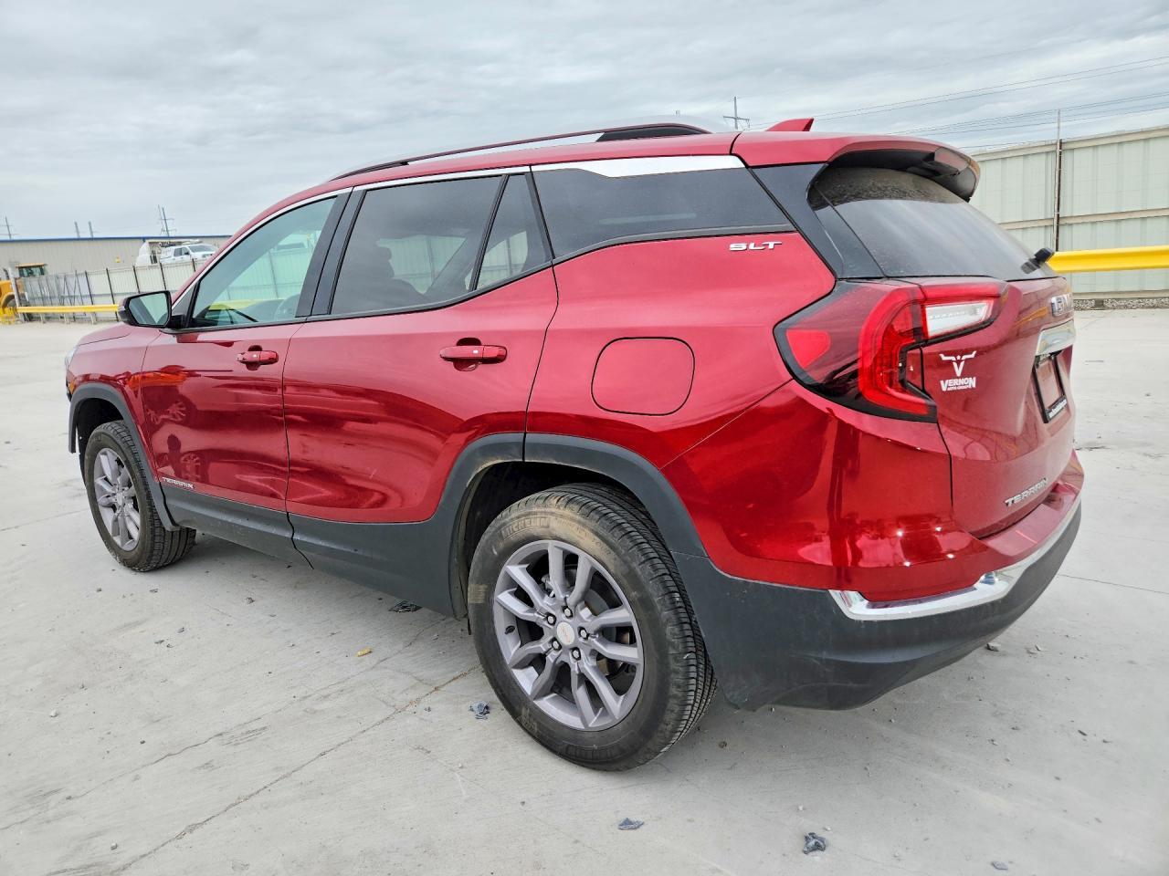 2024 GMC Terrain Slt - zdjęcie 2