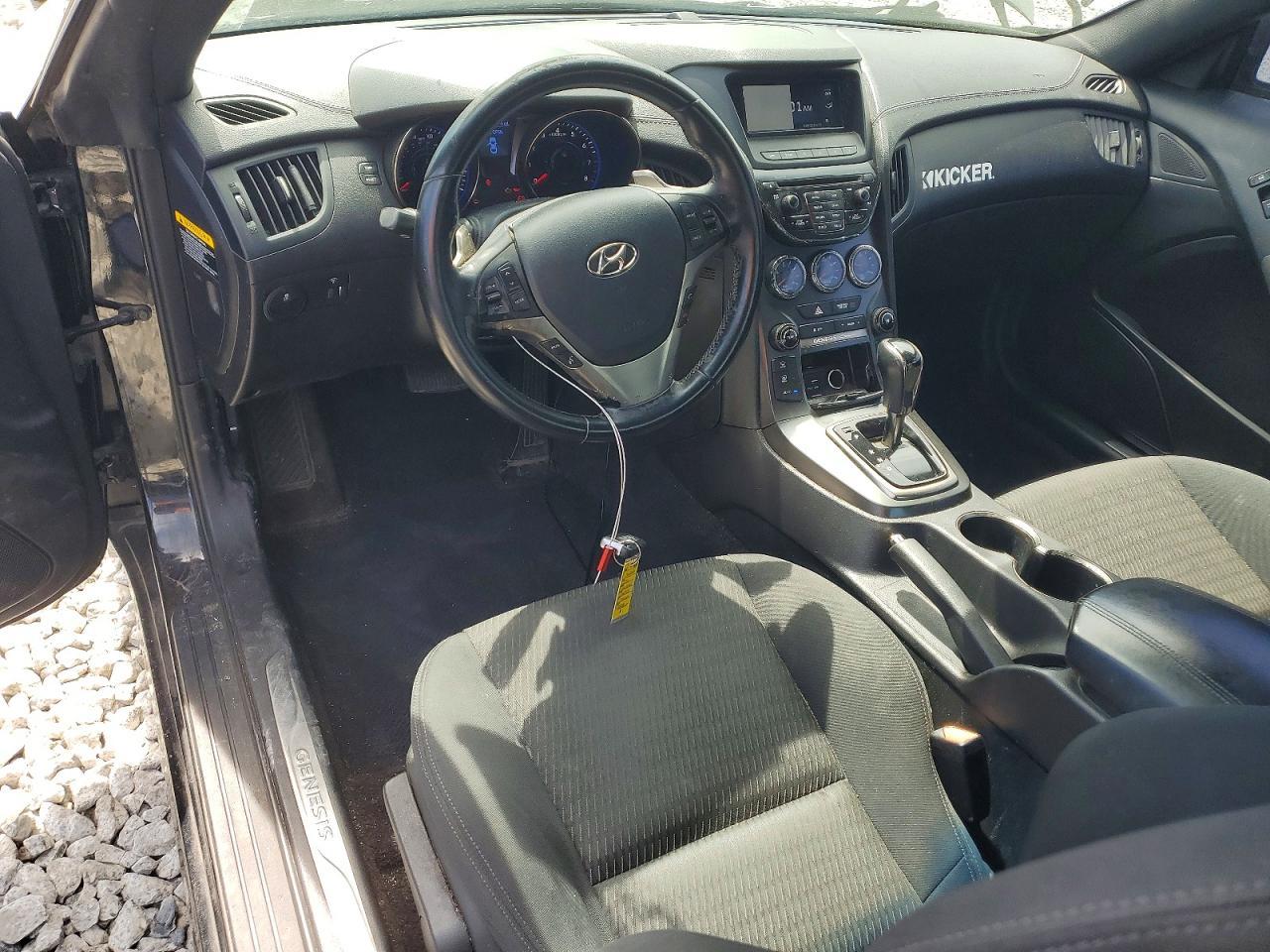 2016 Hyundai Genesis Coupe 3.8L - zdjęcie 8