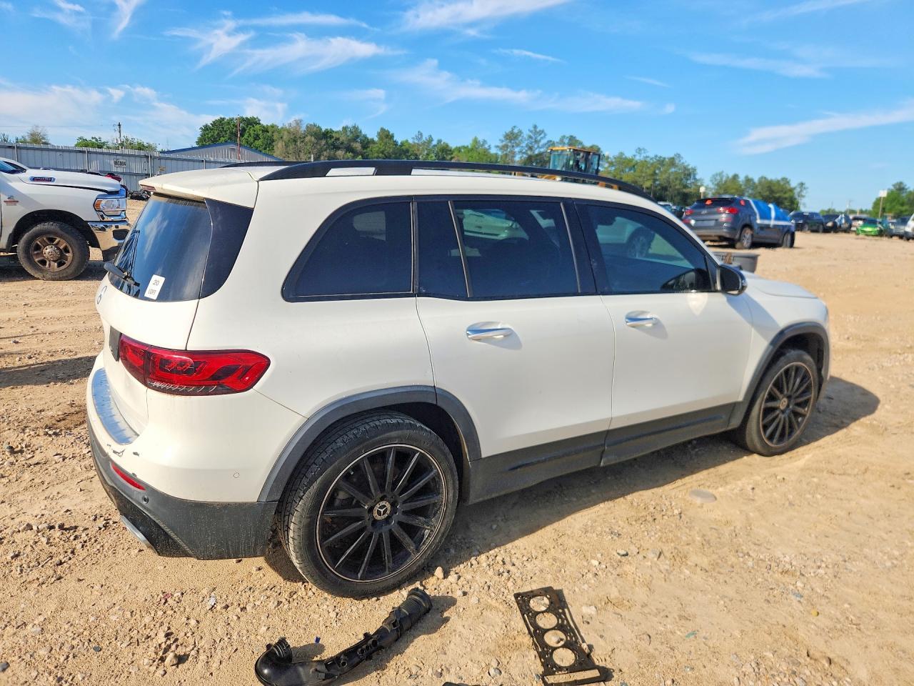 2021 Mercedes-Benz Glb 250 - zdjęcie 3