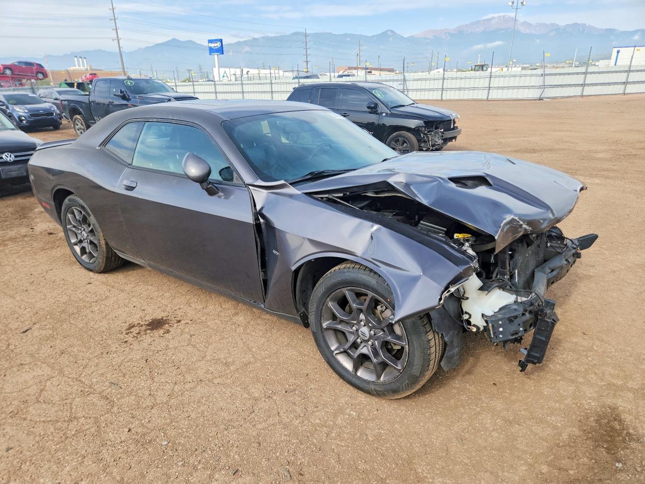 2018 Dodge Challenger - zdjęcie 4