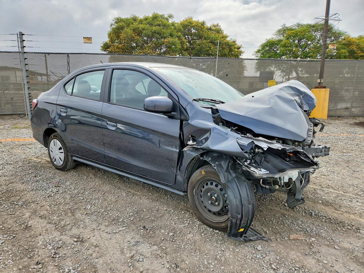 2024 Mitsubishi Mirage G4 Es - zdjęcie 4