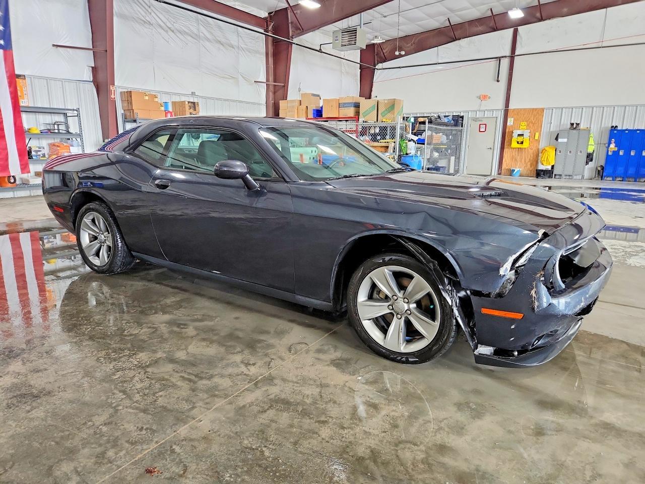 2016 Dodge Challenger Sxt - zdjęcie 4