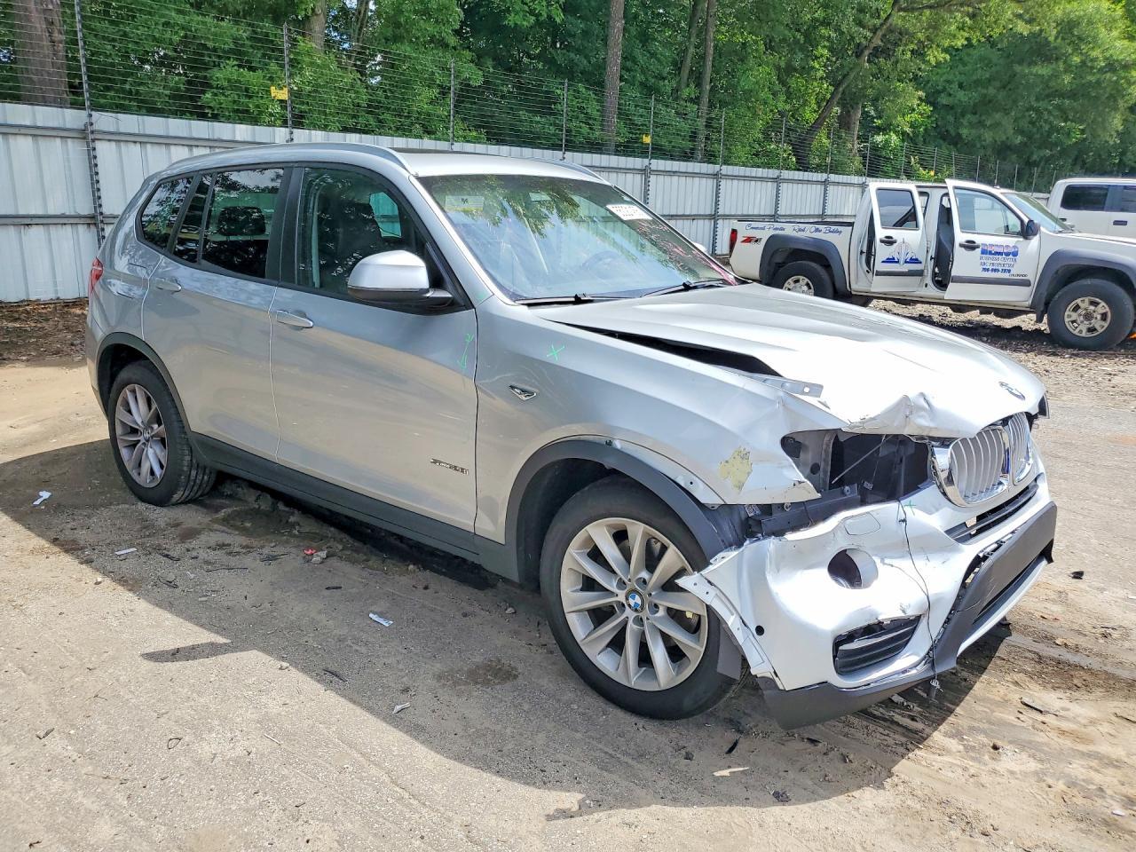 2017 BMW X3 Sdrive28I - zdjęcie 4