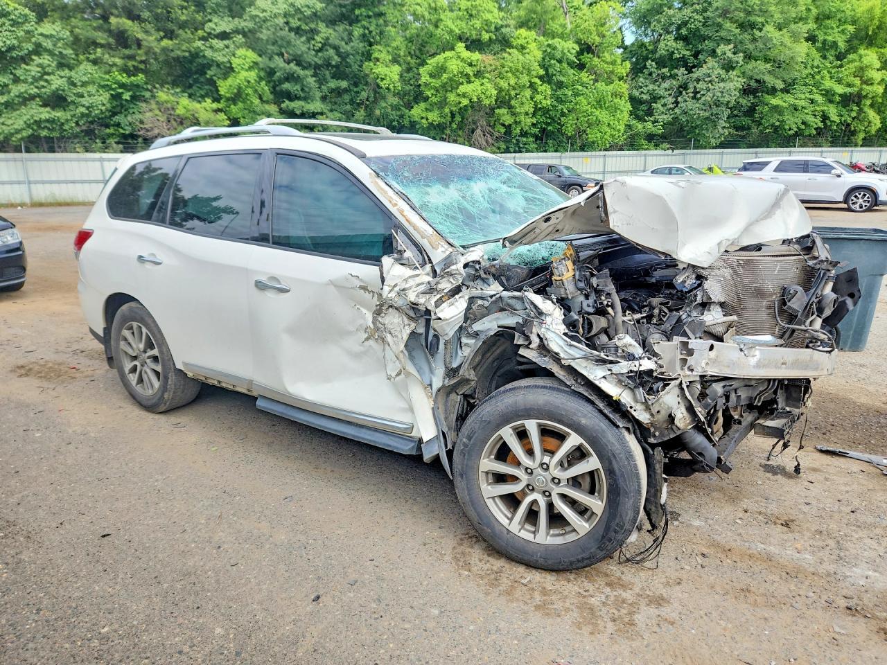 2013 Nissan Pathfinder S - zdjęcie 4