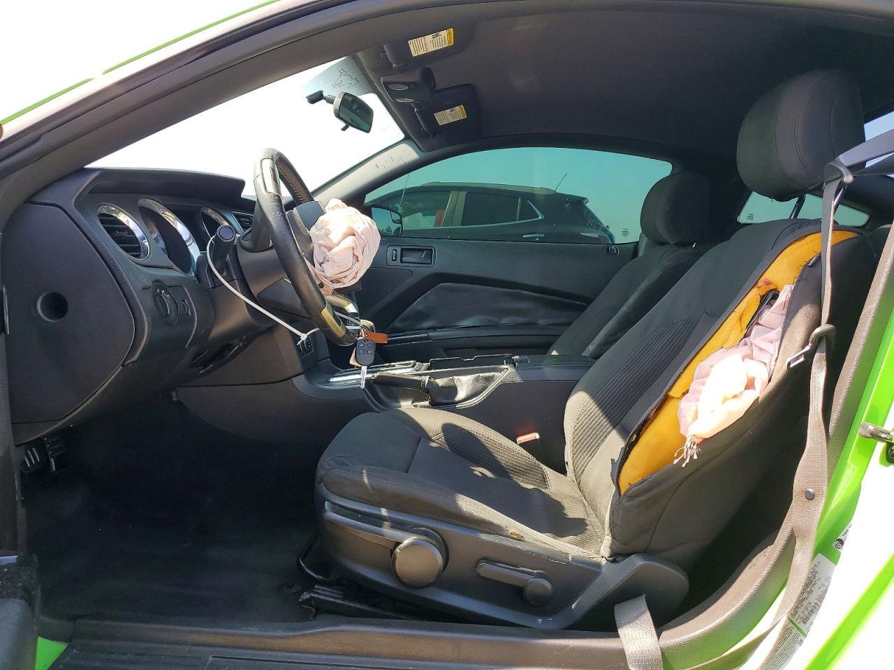 2013 Ford Mustang - zdjęcie 7
