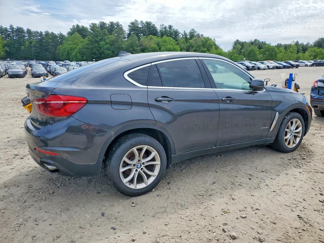 2015 BMW X6 xDrive35I - zdjęcie 3