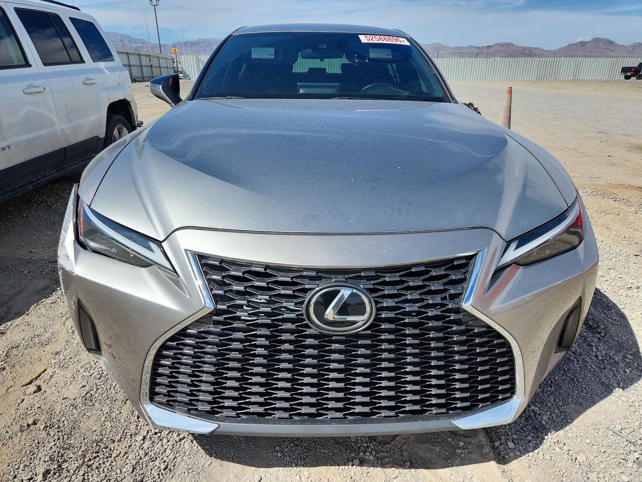2022 Lexus Is 300 - zdjęcie 5