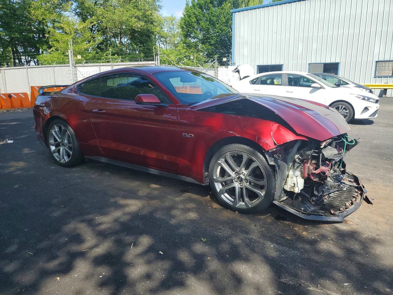 2019 Ford Mustang Gt - zdjęcie 4