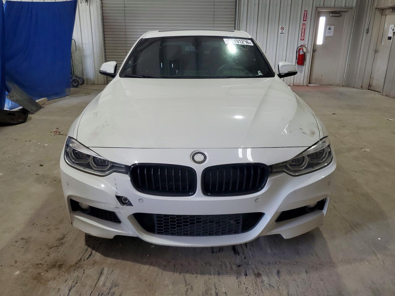 2017 BMW 340 Xi - zdjęcie 5
