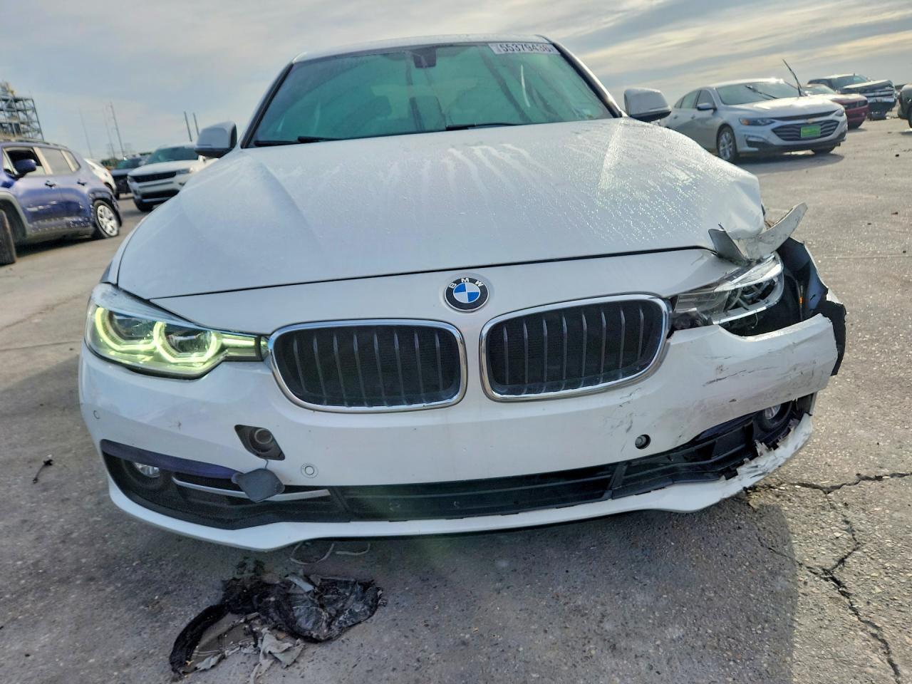 2017 BMW 330 I - zdjęcie 5