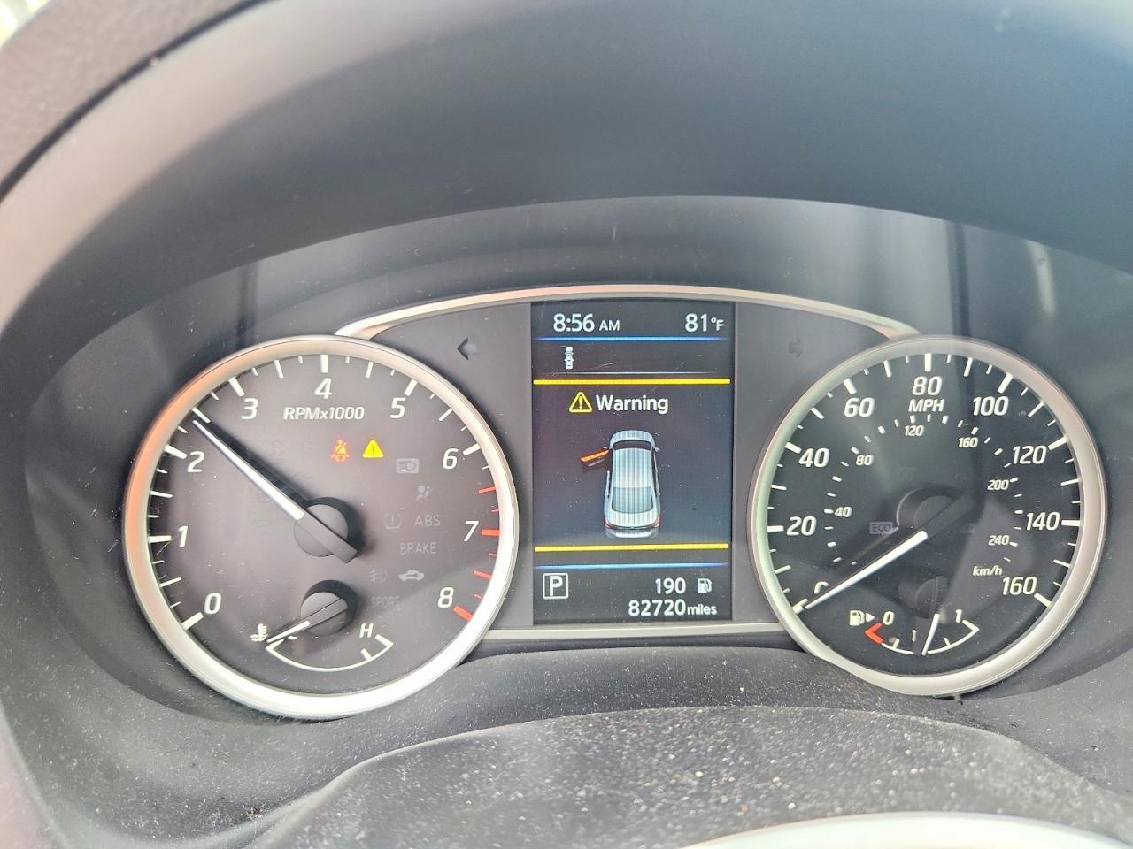2019 Nissan Sentra S - zdjęcie 9