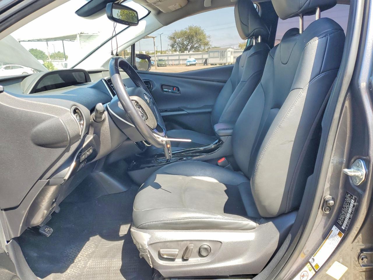 2021 Toyota Prius Xle - zdjęcie 7