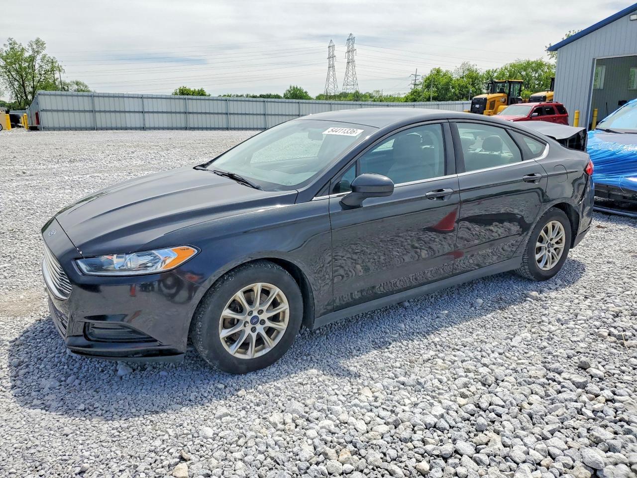 2015 Ford Fusion S - zdjęcie główne