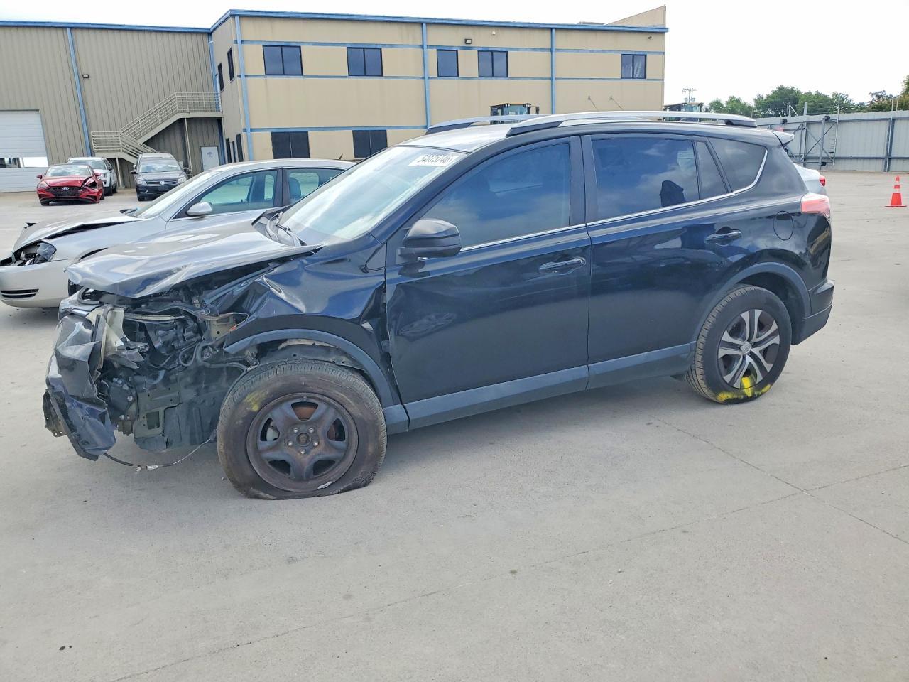2018 Toyota Rav4 Le - zdjęcie główne