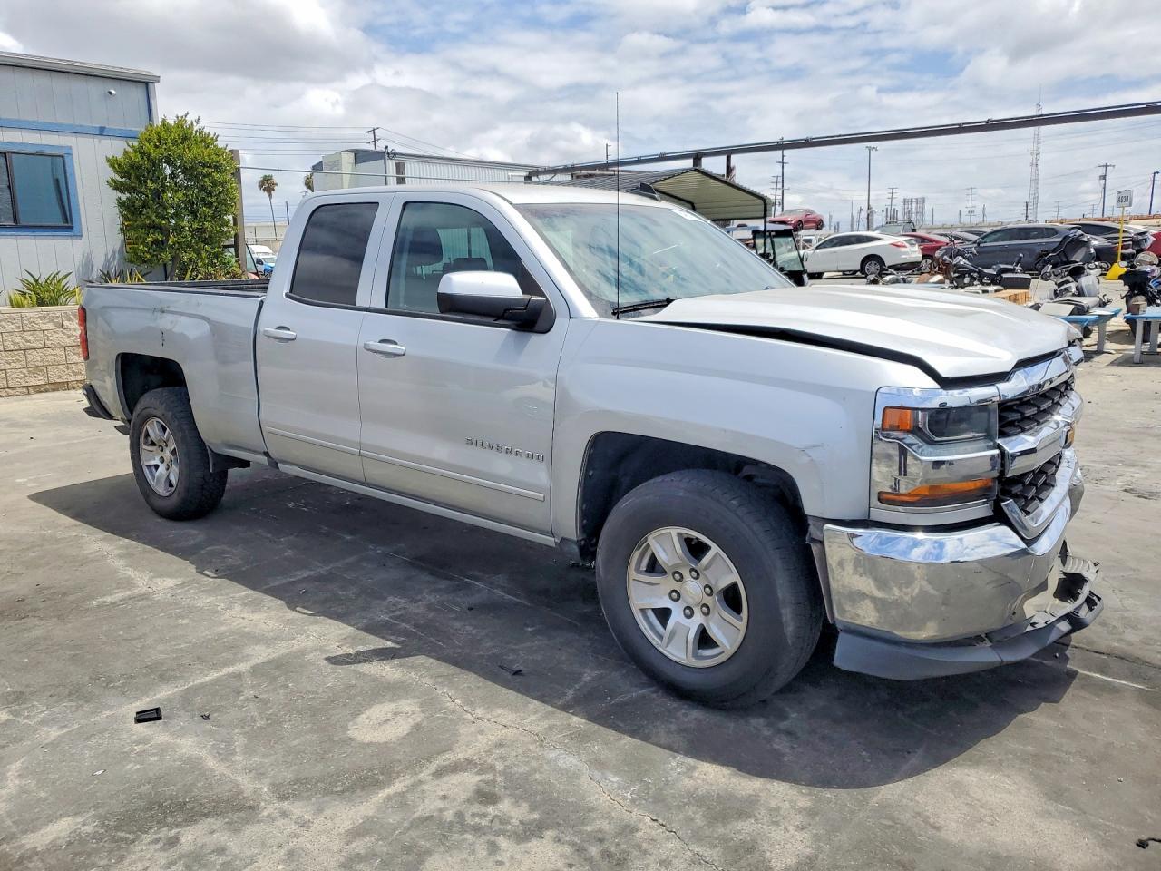 2018 Chevrolet Silverado C1500 Lt - zdjęcie 4