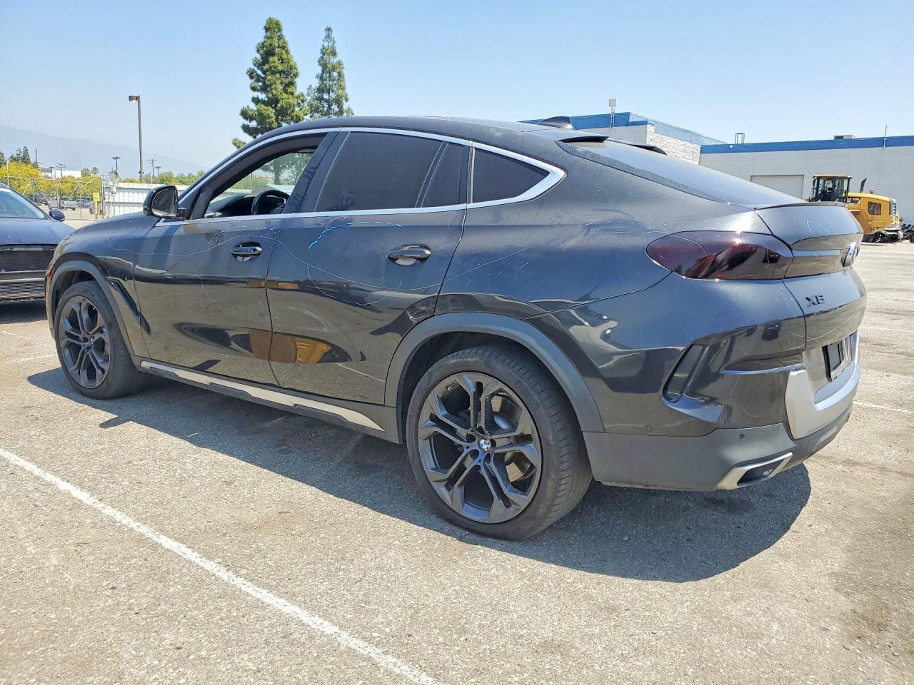 2020 BMW X6 Sdrive 40I - zdjęcie 2