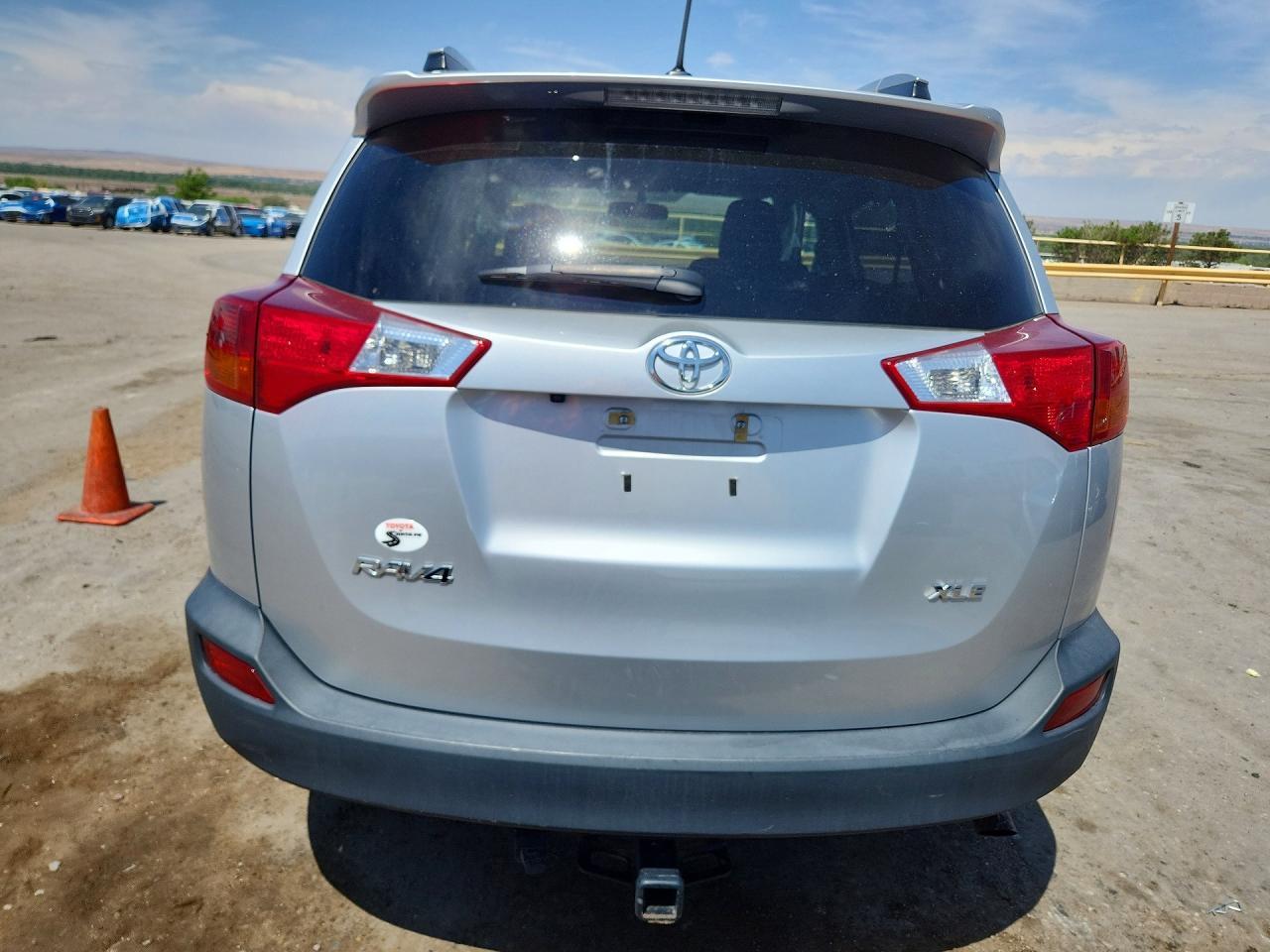 2015 Toyota Rav4 Xle - zdjęcie 6