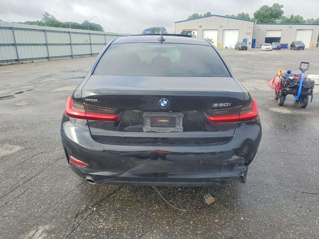 2019 BMW 330I - zdjęcie 6