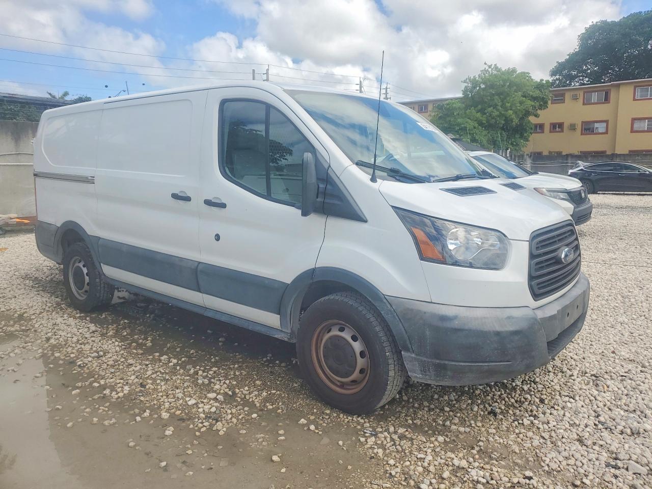 2018 Ford Transit T-250 - zdjęcie 4