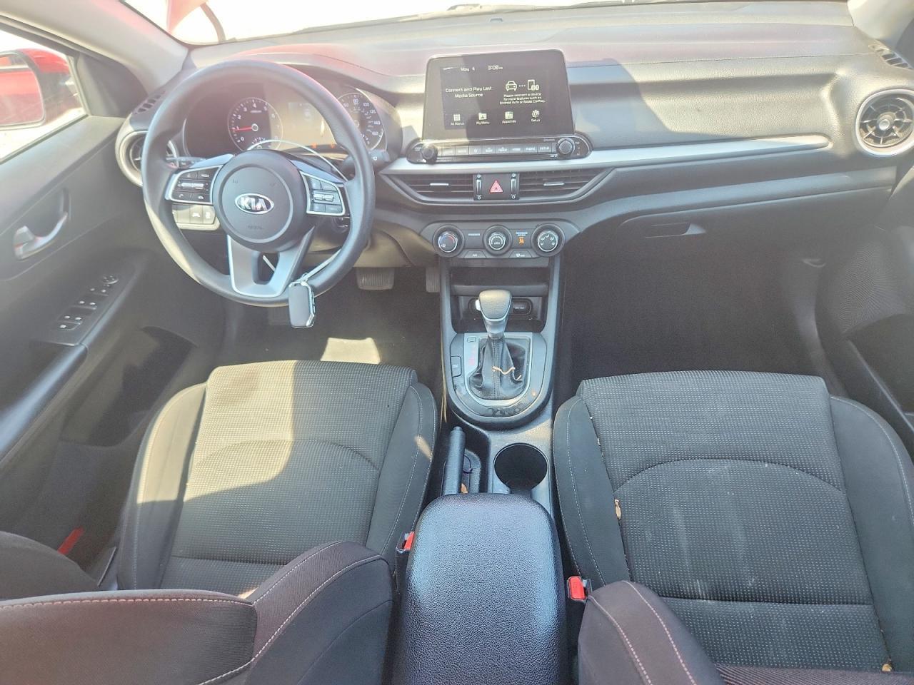 2021 Kia Forte Lxs - zdjęcie 8