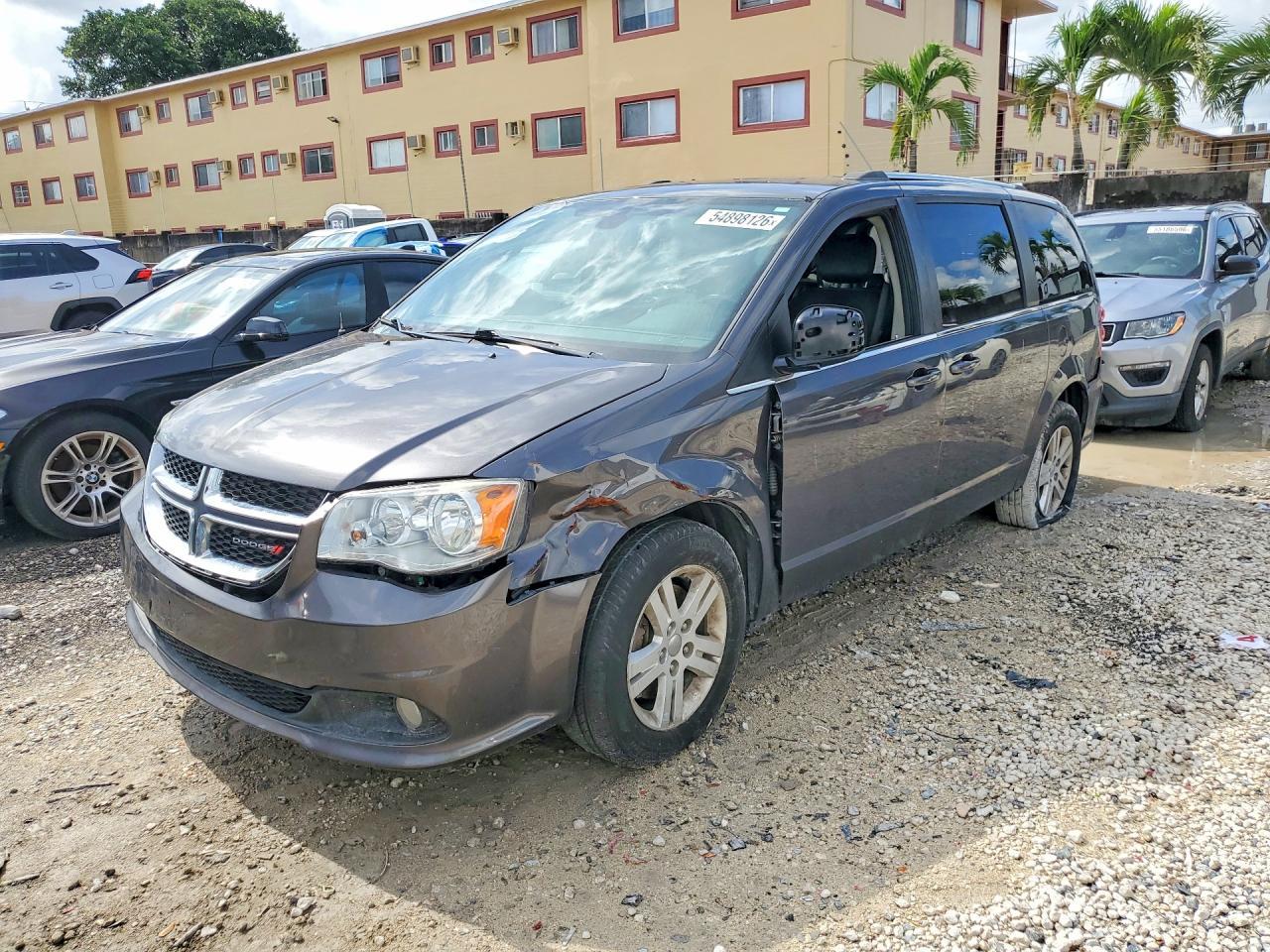 2019 Dodge Grand Caravan Sxt - zdjęcie główne