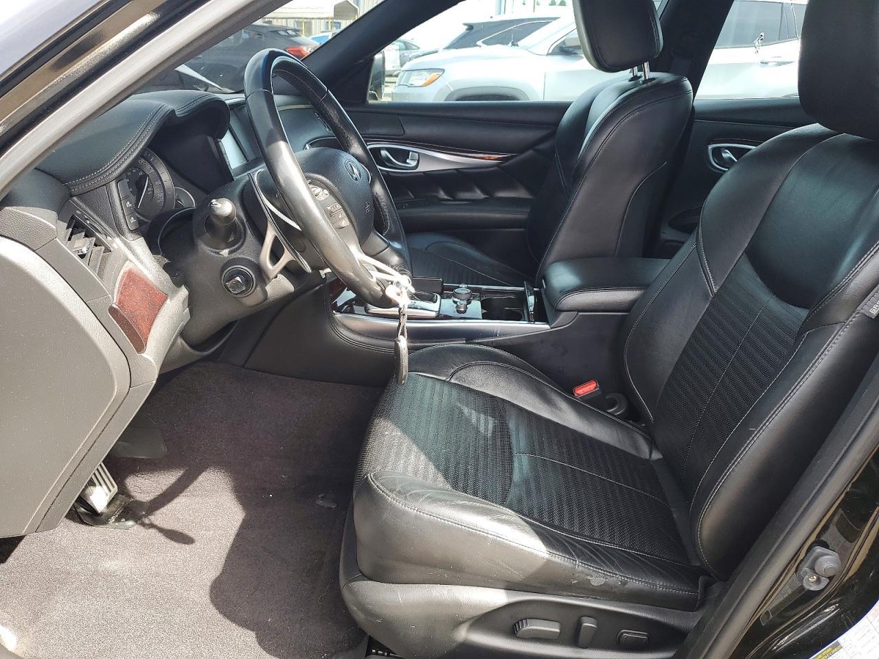2015 Infiniti Q70 3.7 - zdjęcie 7