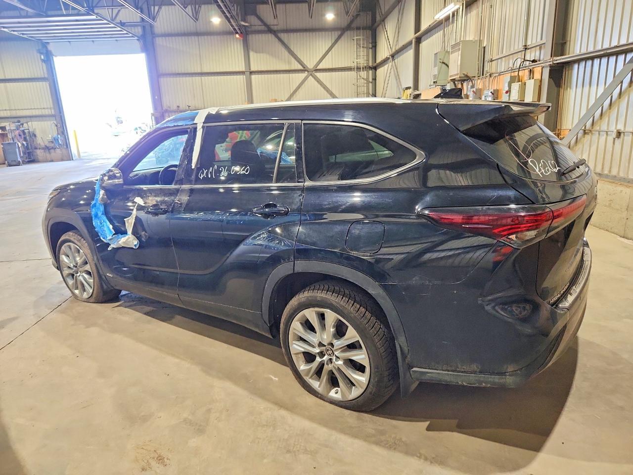 2024 Toyota Highlander Limited - zdjęcie 2