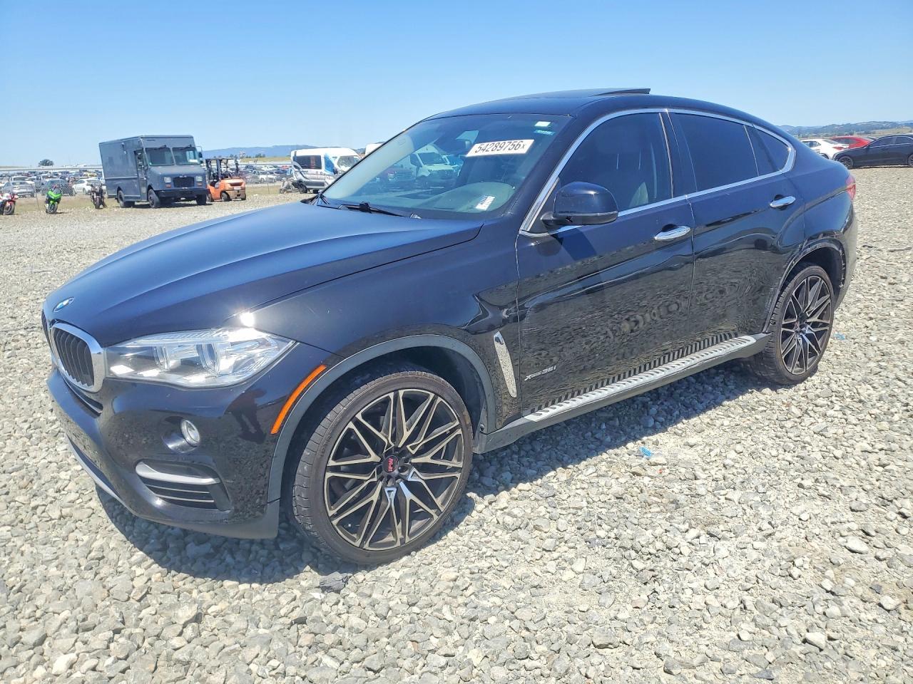 2016 BMW X6 xDrive35I - zdjęcie główne